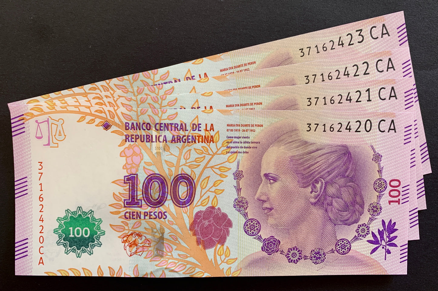 Argentina 100 Pesos ND (2016) P-358c UNC consecutive banknotes signed by Amadou Boudou and Alejandro Vanoli