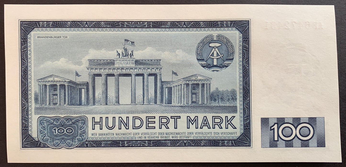 Germany 100 Mark 1964 P-26 vintage banknote with Brandenburg gate