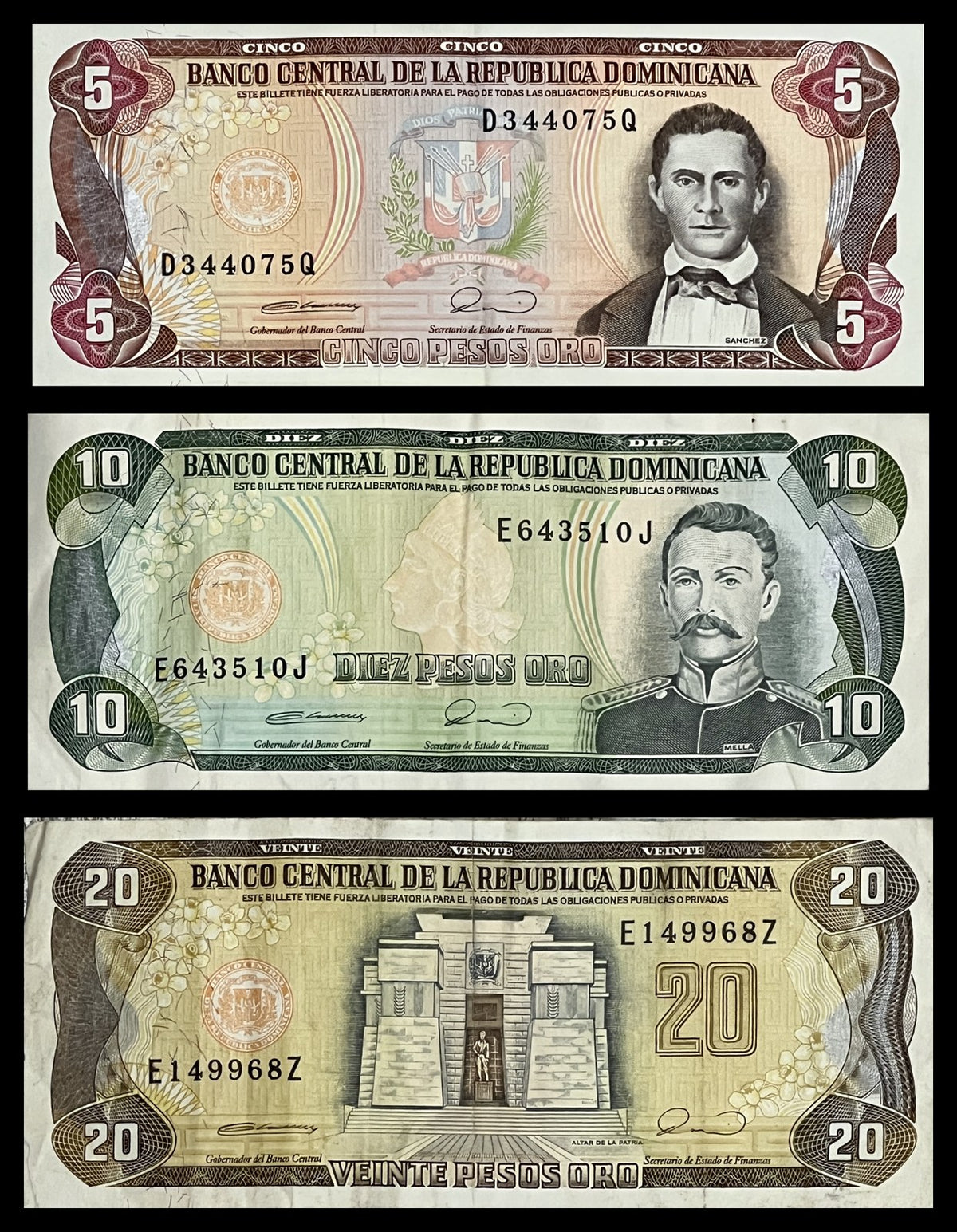 Front view of a 1990 Dominican Republic 5, 10 and 20 Pesos Oro banknote set featuring Francisco del Rosario Sánchez, Matías Ramón Mella and the Altar de la Patria.