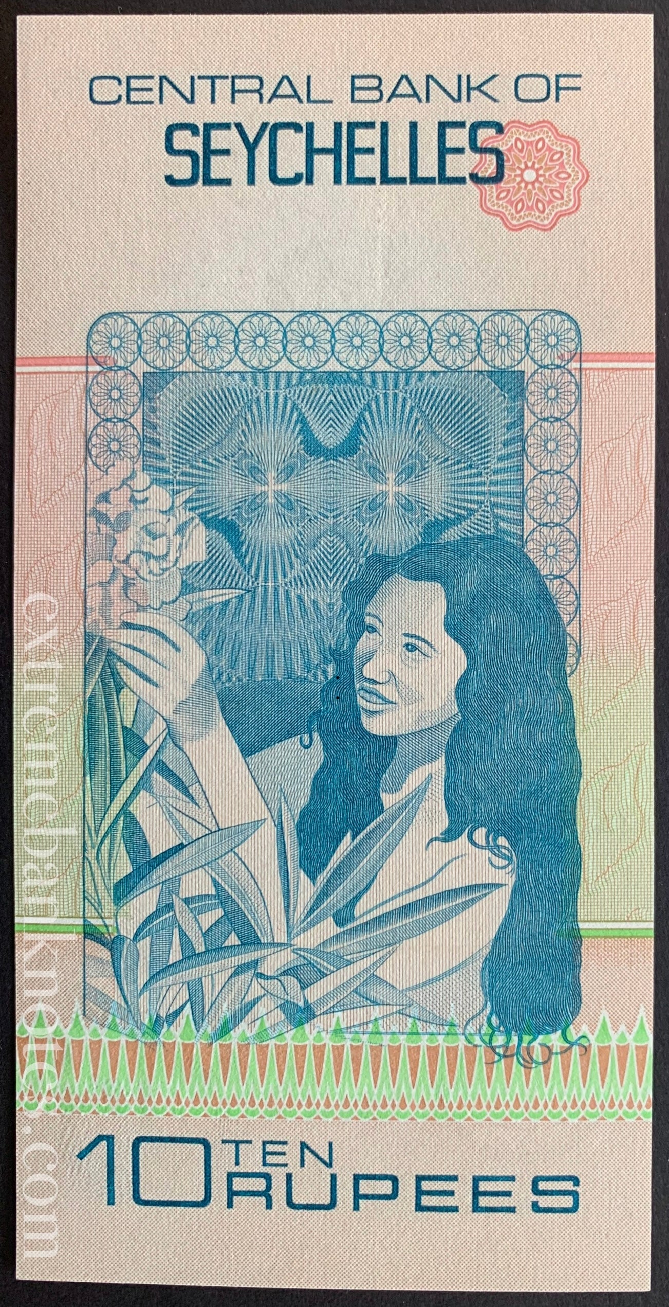 Seychelles 10 Rupees ND (1983) P-28 UNC