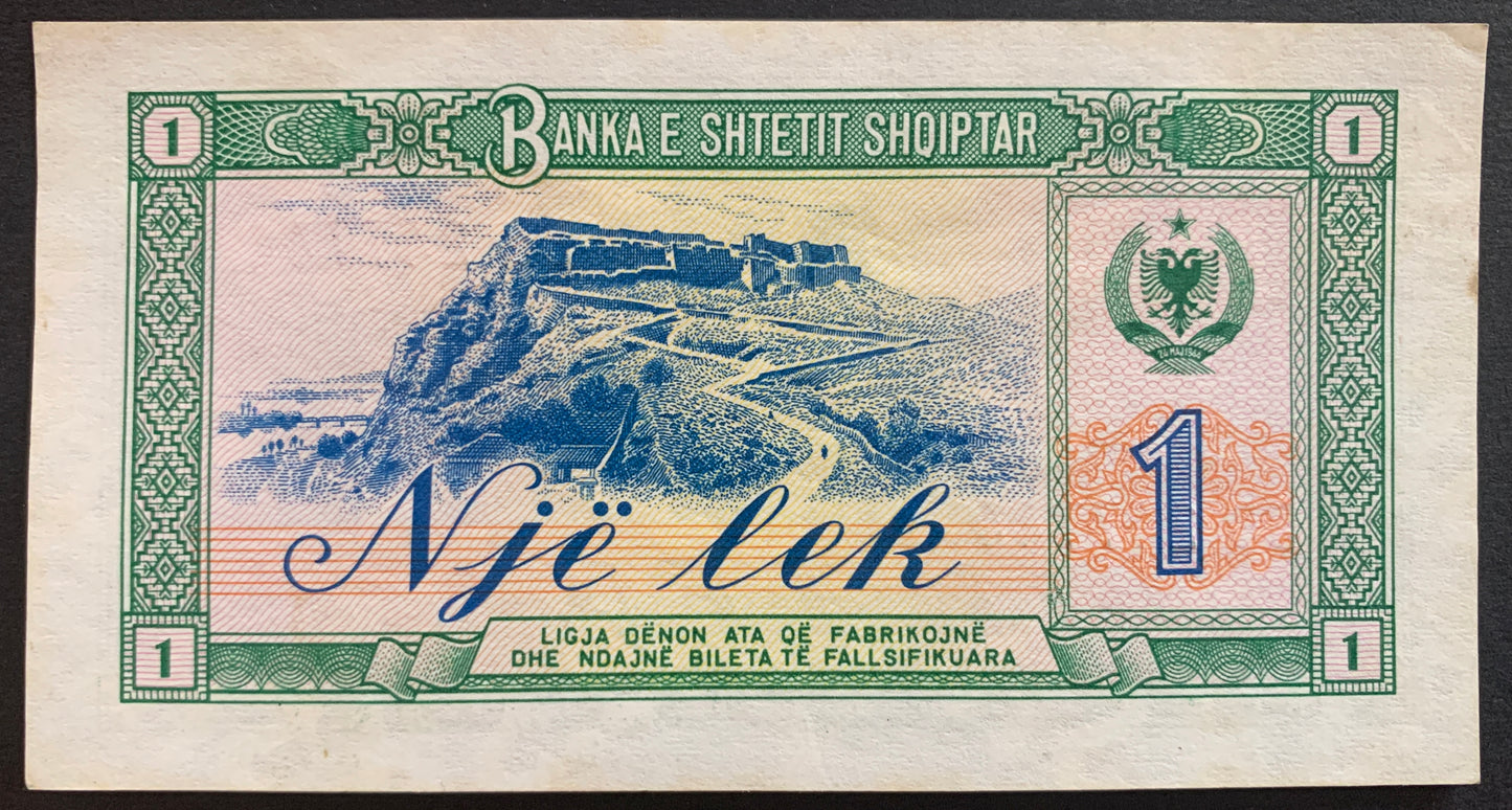 Albanian Lekë Bundle