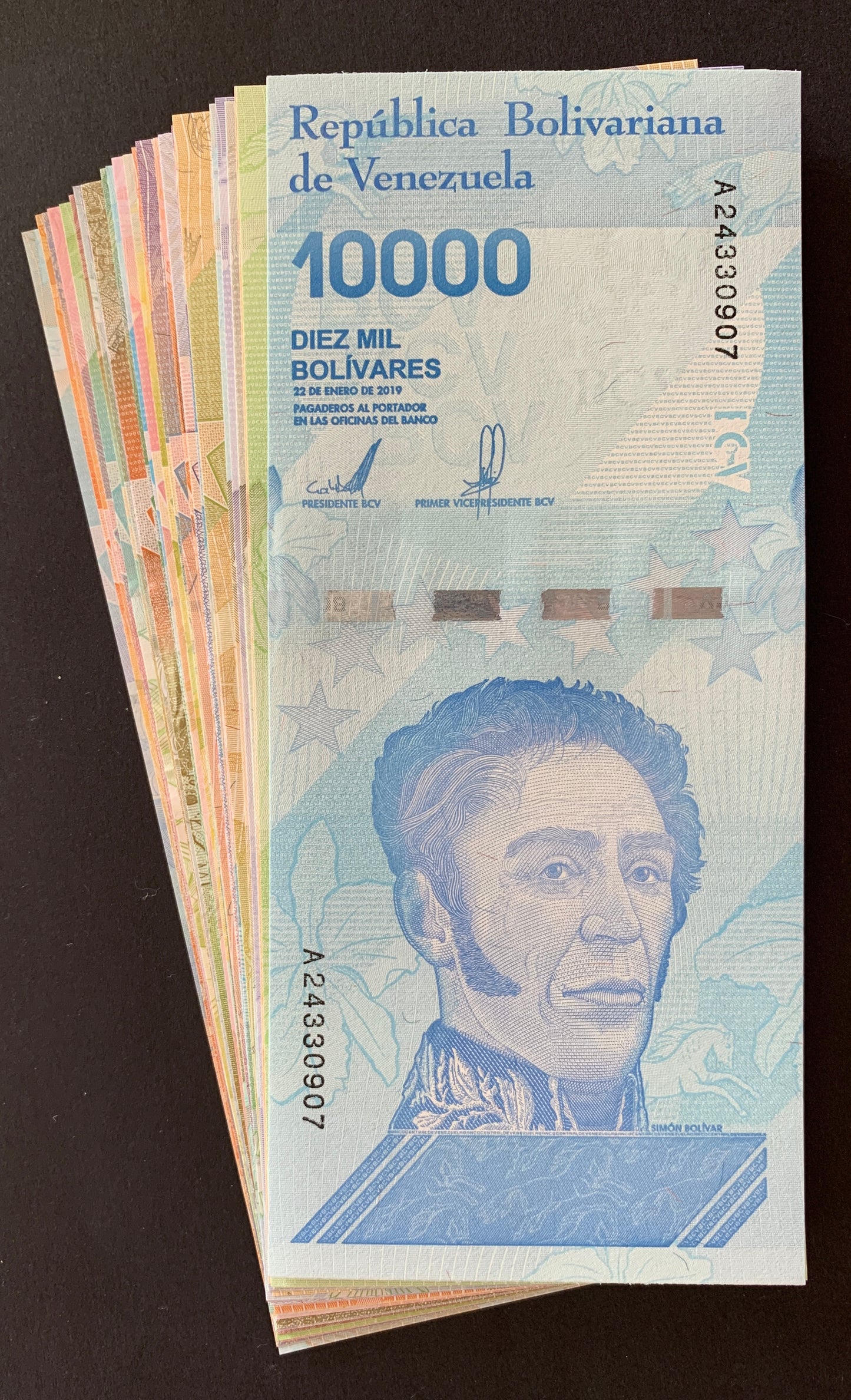 Venezuelan UNC Hyperinflation Bundle