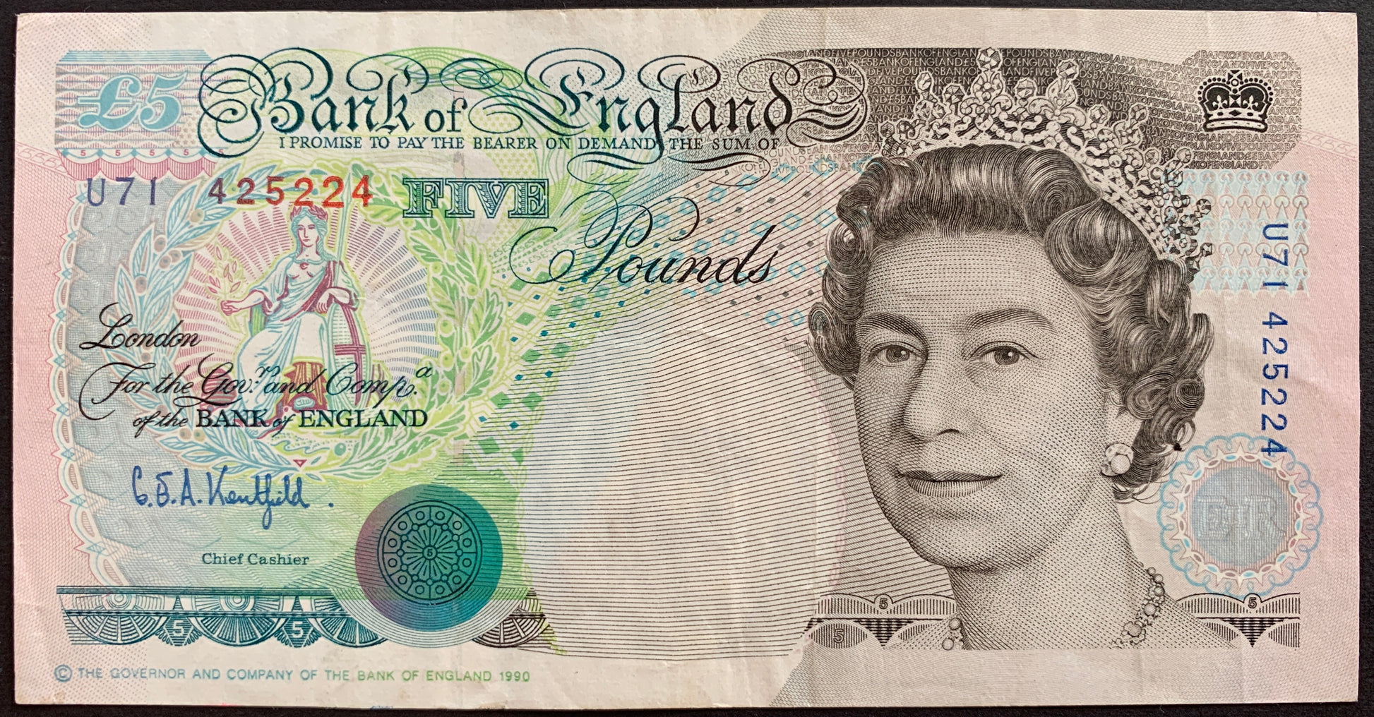 England 5 Pounds ND (1990-1991) P-382b banknote with portrait of Queen Elizabeth II and seated figure of Britannica