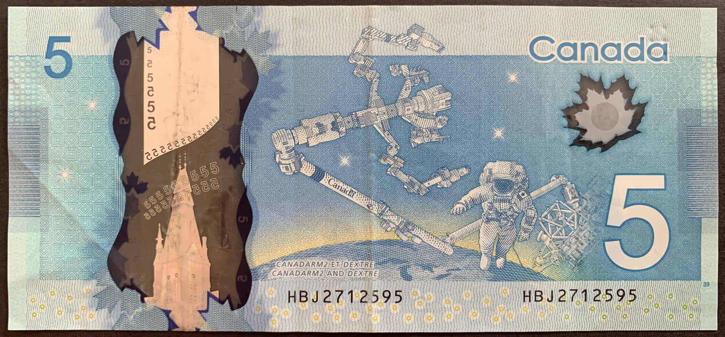 Canada 5 Dollars 2013 P-106b canadian banknote with Canadarm2 and Dextre and astronaut