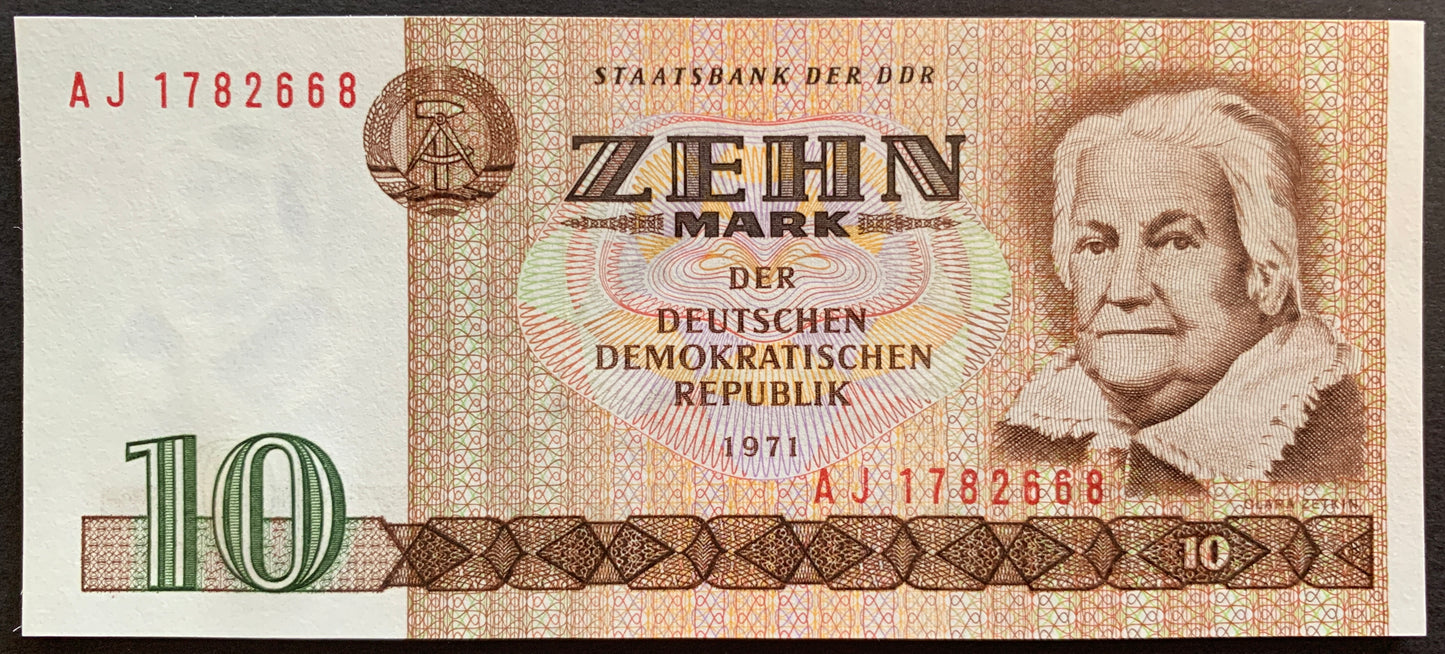 Germany GDR 1971-85 Mark UNC Banknote Bundle
