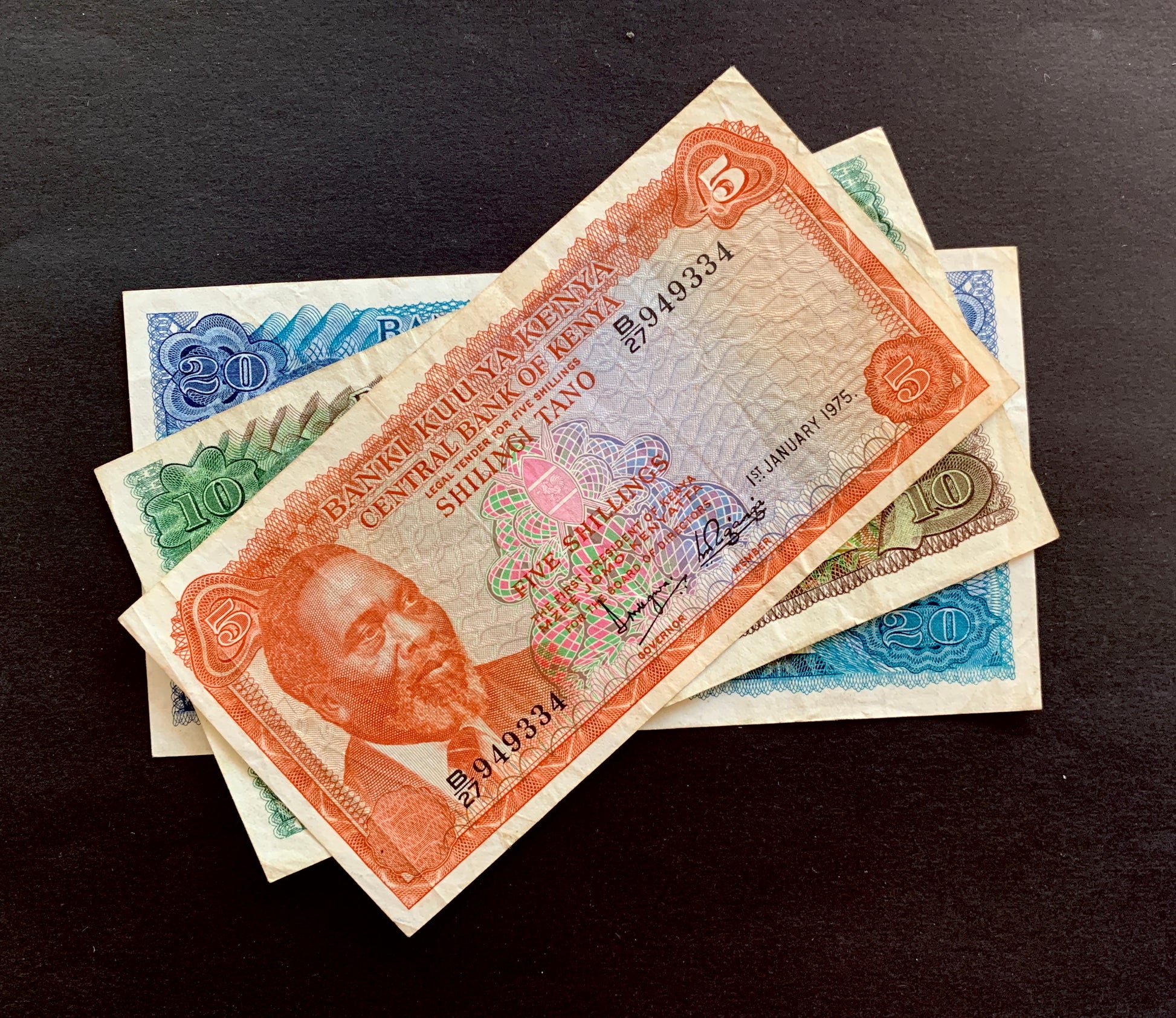 Kenya 3 Piece Vintage Banknote Bundle