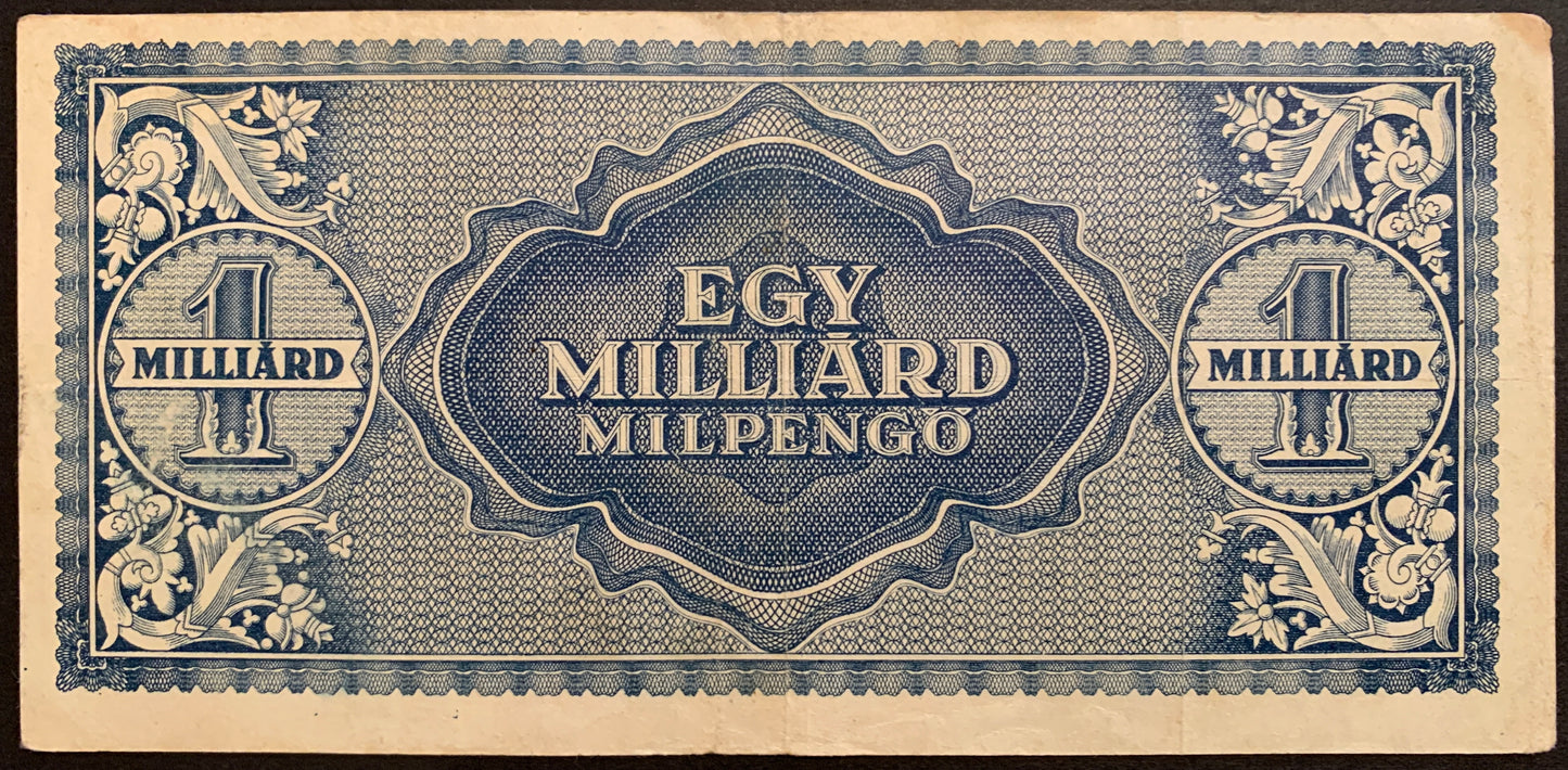 Hungary 1 000 000 000 Milpengő 1946 P-131 vintage hyperinflationary banknote 
