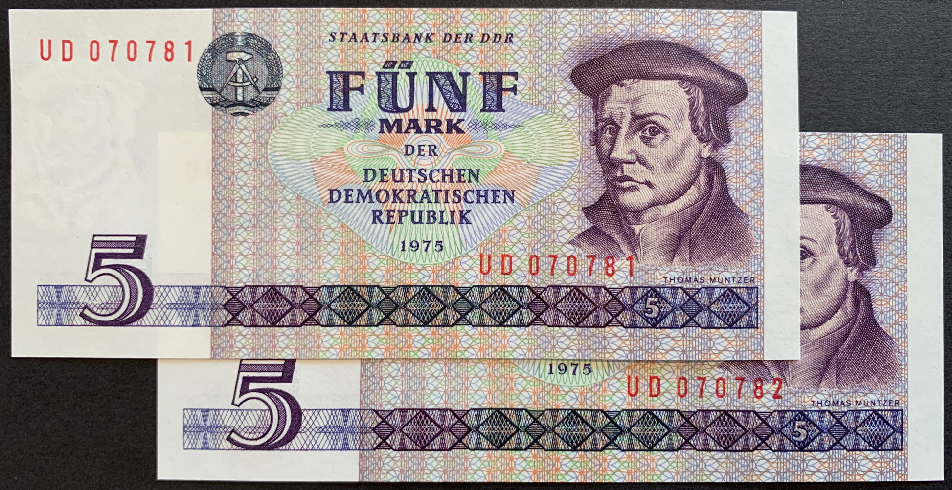 Germany, GDR 5 Mark 1975 P-27 UNC Consecutive banknote bundle