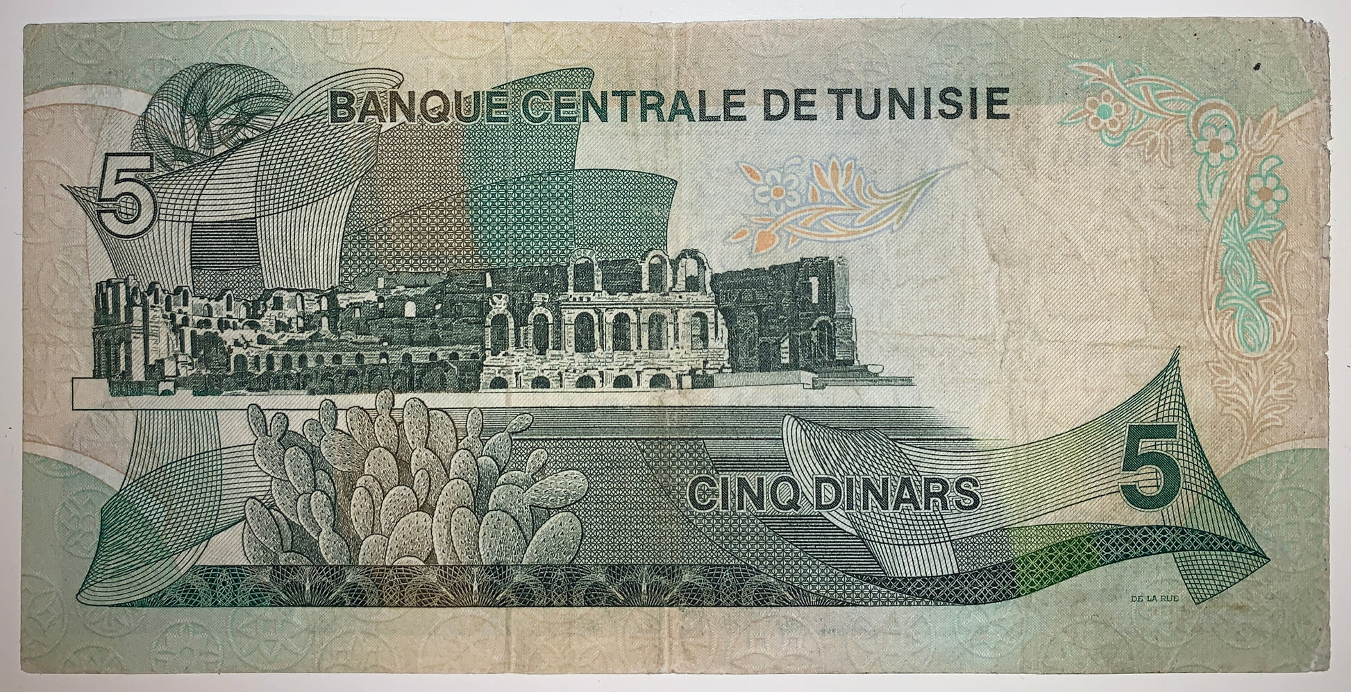 Tunisia 5 Dinars 1972 P-68 vintage banknote with Romanesque amphitheater of El Djem and prickly pear tree