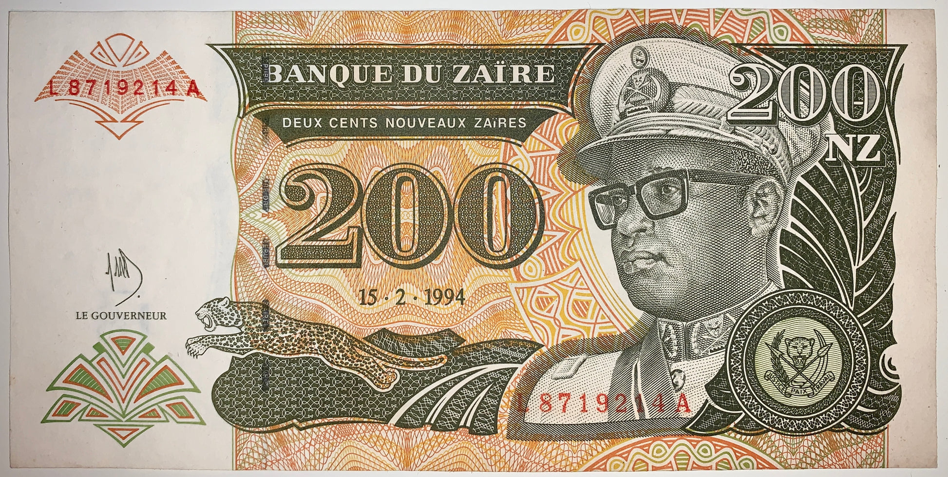 Zaïre 200 Nouveaux Zaires 1994 P-61a UNC banknote with portrait of Mobutu Sese Seko