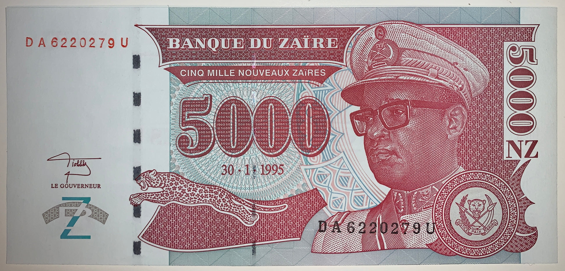 Zaïre 5000 Nouveaux Zaires 1995 P-69 UNC banknote with jaguar and portrait of Mobutu Sese Seko