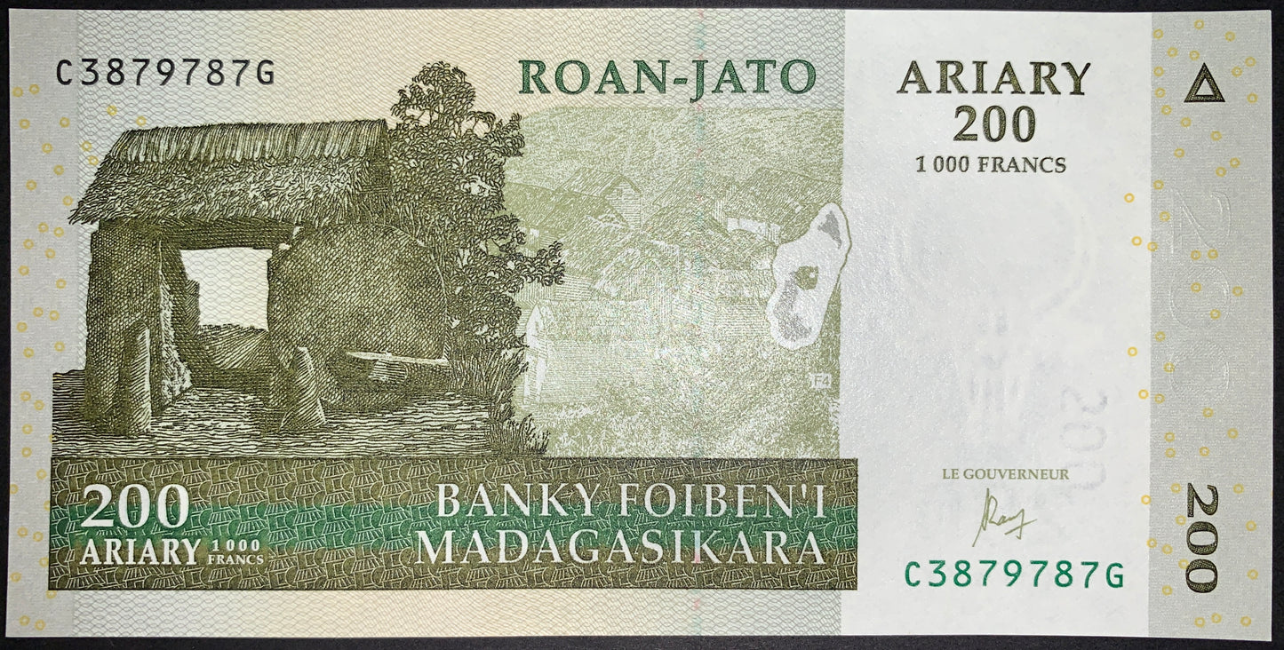 Madagascar UNC Ariary Modern Bundle
