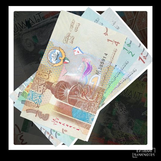 Kuwait Modern Dinar UNC Bundle – front and back