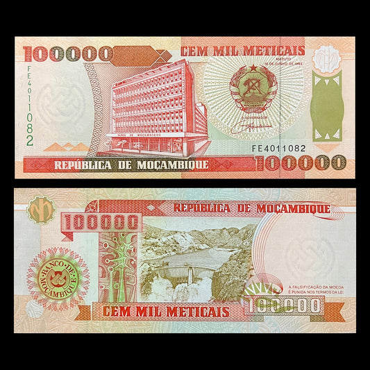 Mozambique 100000 Meticais 1993 P-139 UNC banknote – front with the Bank of Mozambique building, back with the Cahora Bassa dam