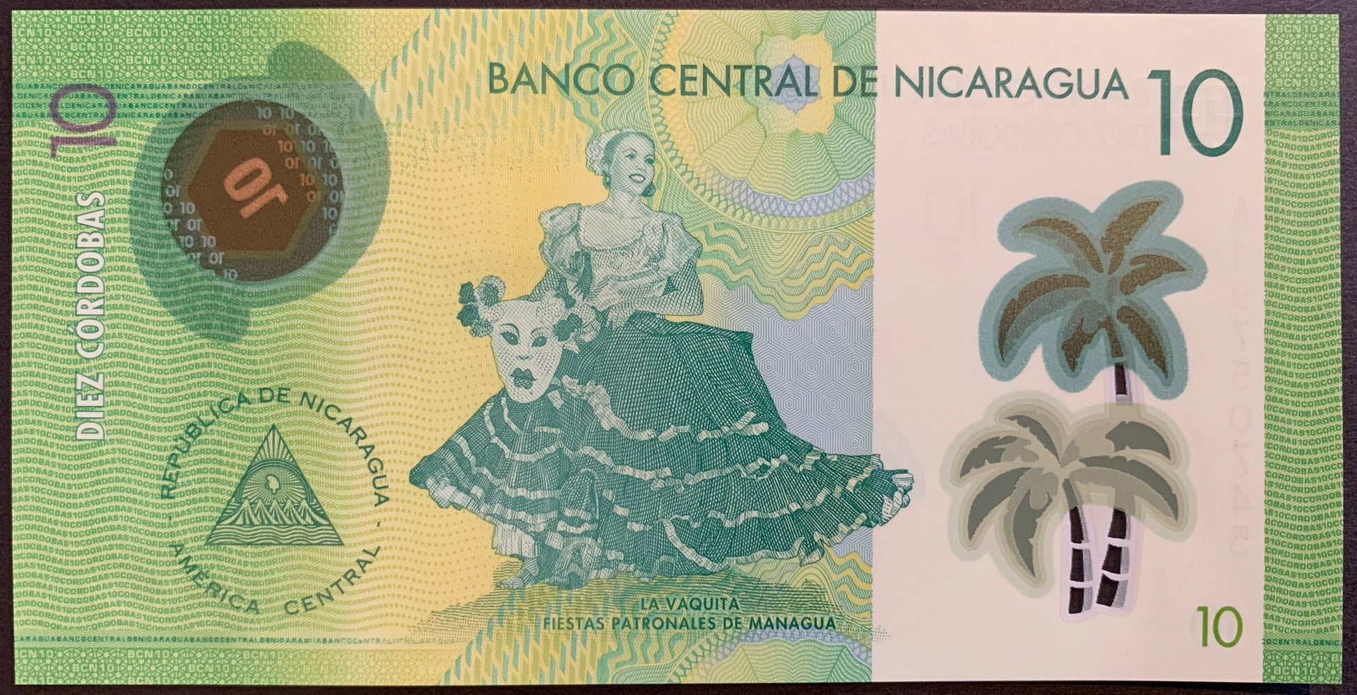 Nicaragua 10 Córdobas 2014 P-209a uncirculated polymer banknote with Fiestas patronales de Managua dancer