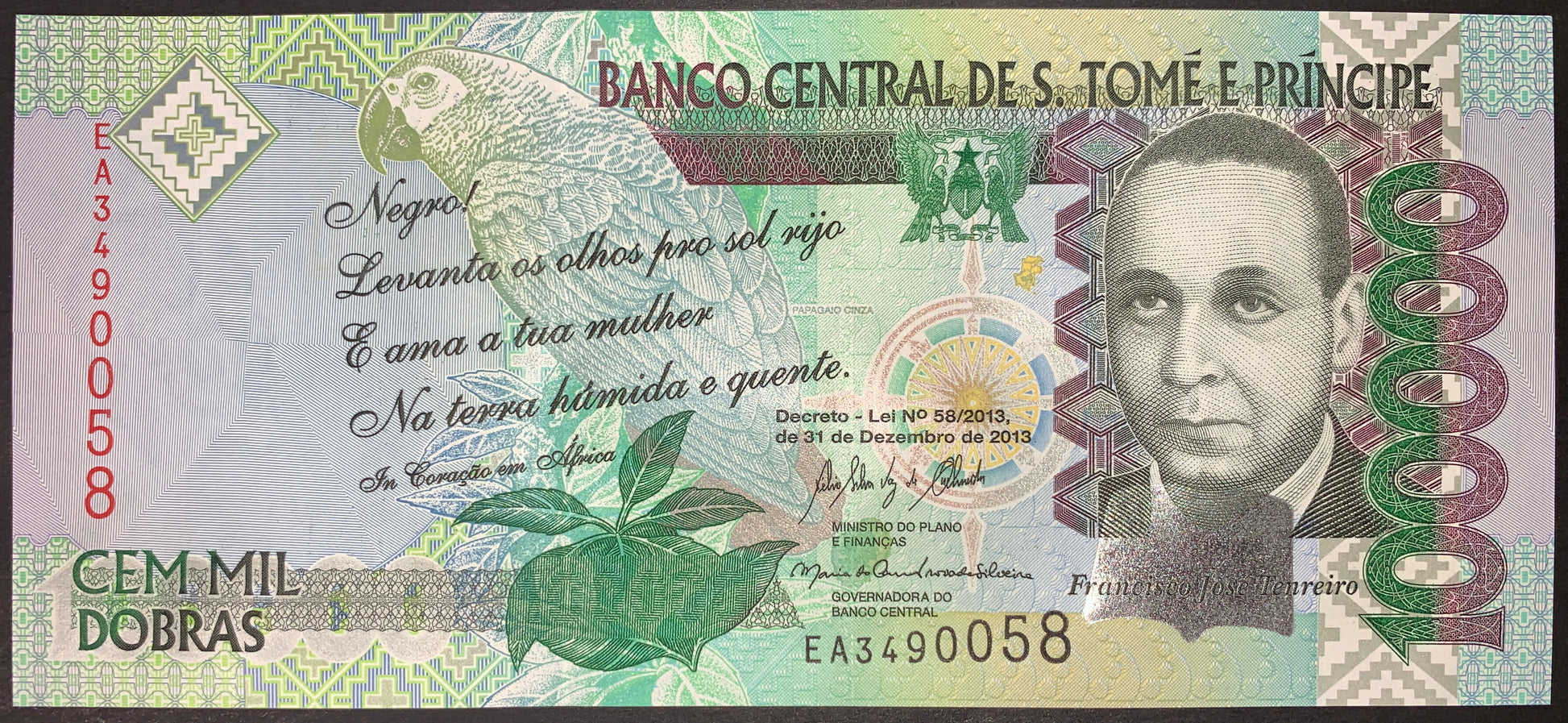 front of São Tomé and Príncipe 100000 Dobras 2013 P-69c collectible african banknote