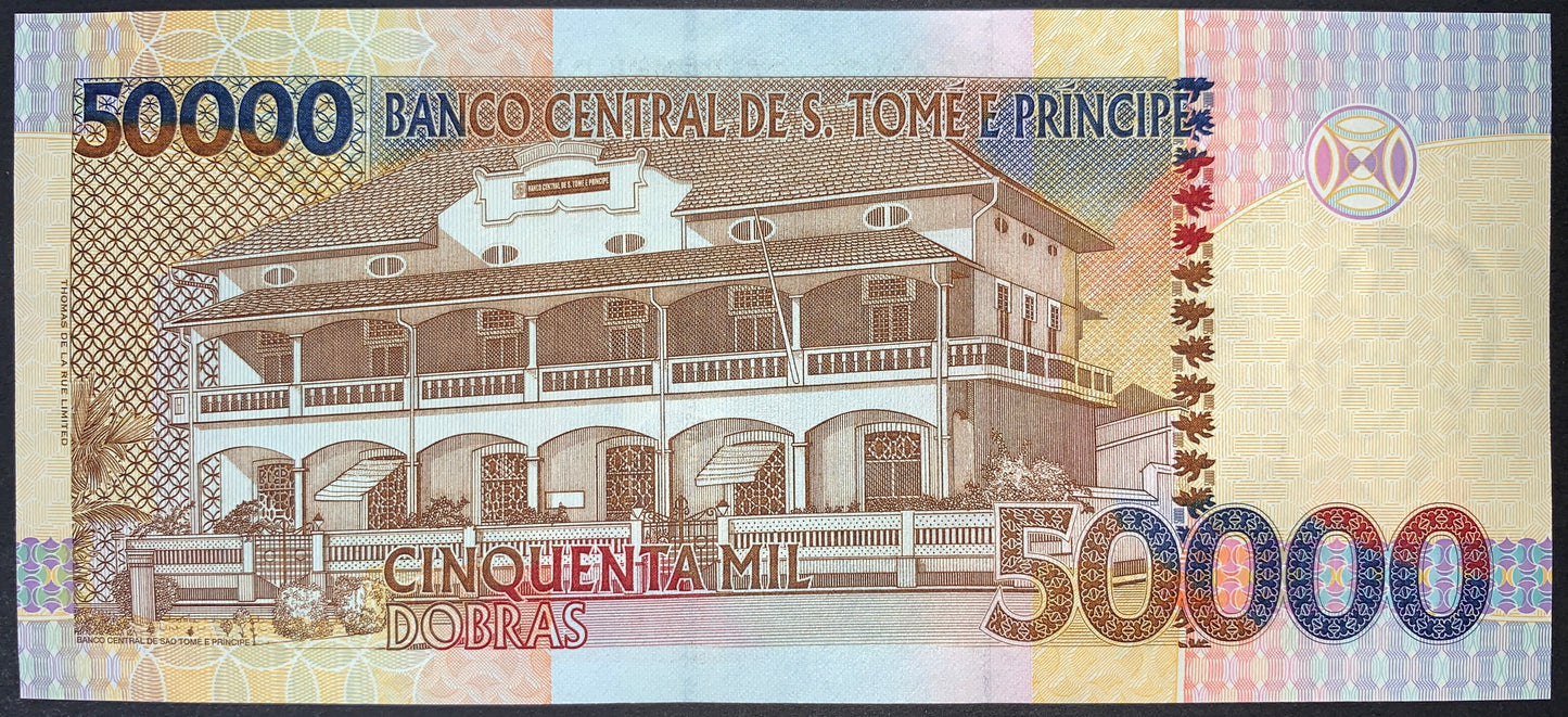 back of São Tomé and Príncipe 50000 Dobras 2013 P-68e collectible african banknote