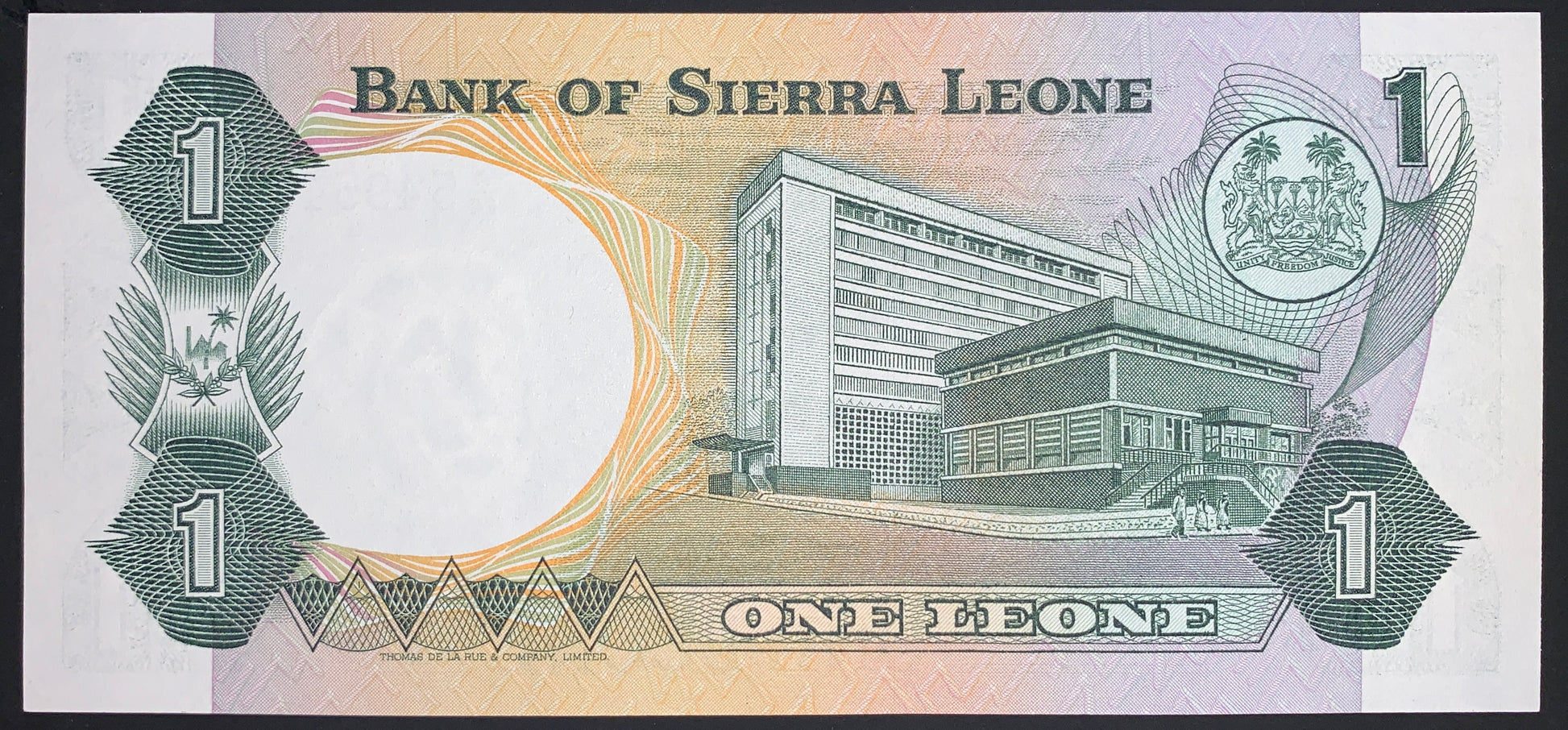 Sierra Leone 1 Leone 1981 P-5d UNC vintage african banknote with building of Bank of Sierra Leone in Freetown