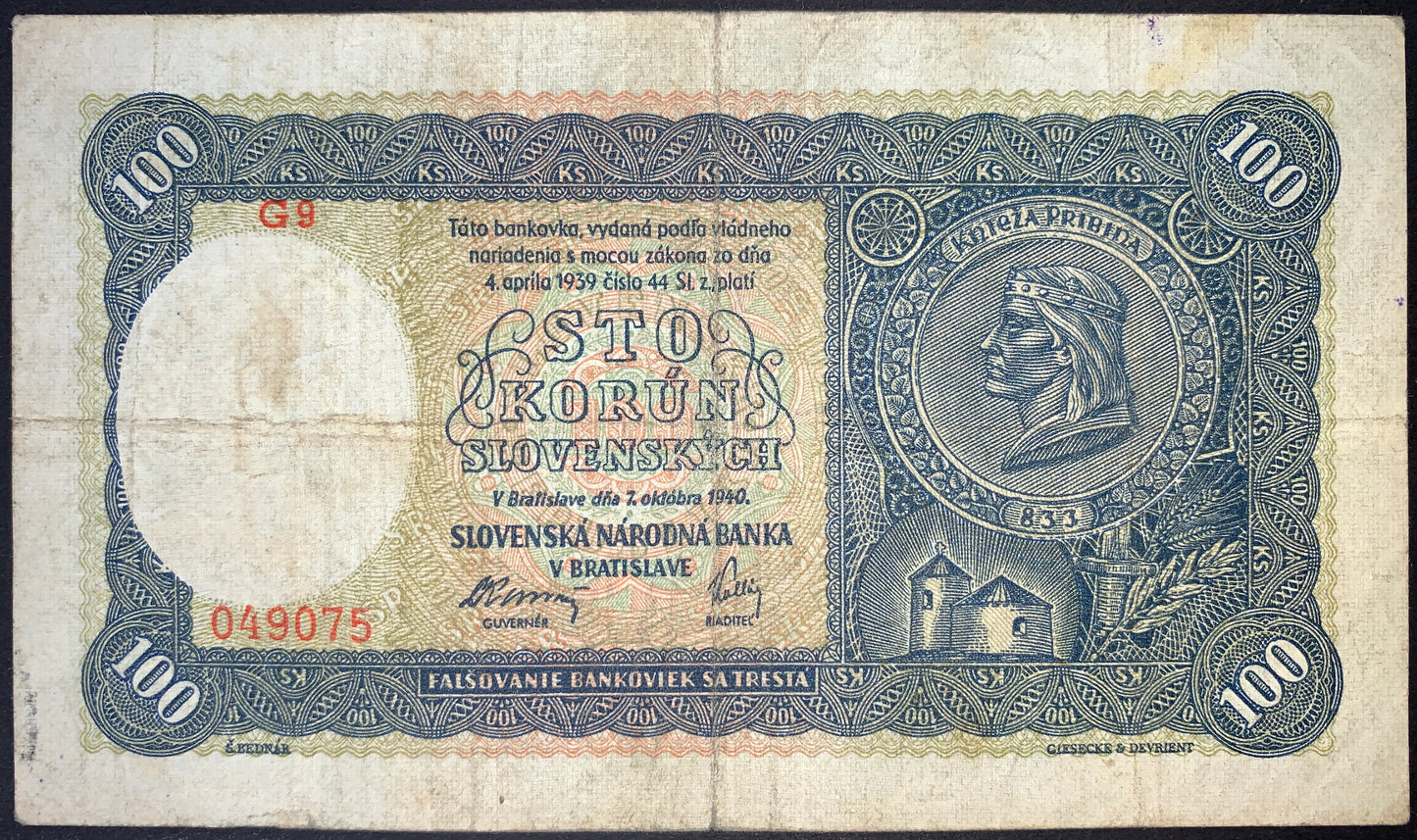 Slovakia 100 Korún 1940 banknote (P-10) obverse featuring a portrait of Prince Pribina in a circular frame, decorative guilloche patterns, Slovak National Bank inscriptions, and detailed ornamental borders. Blue and tan engraved design with red serial numbers and historic Slovak motifs.