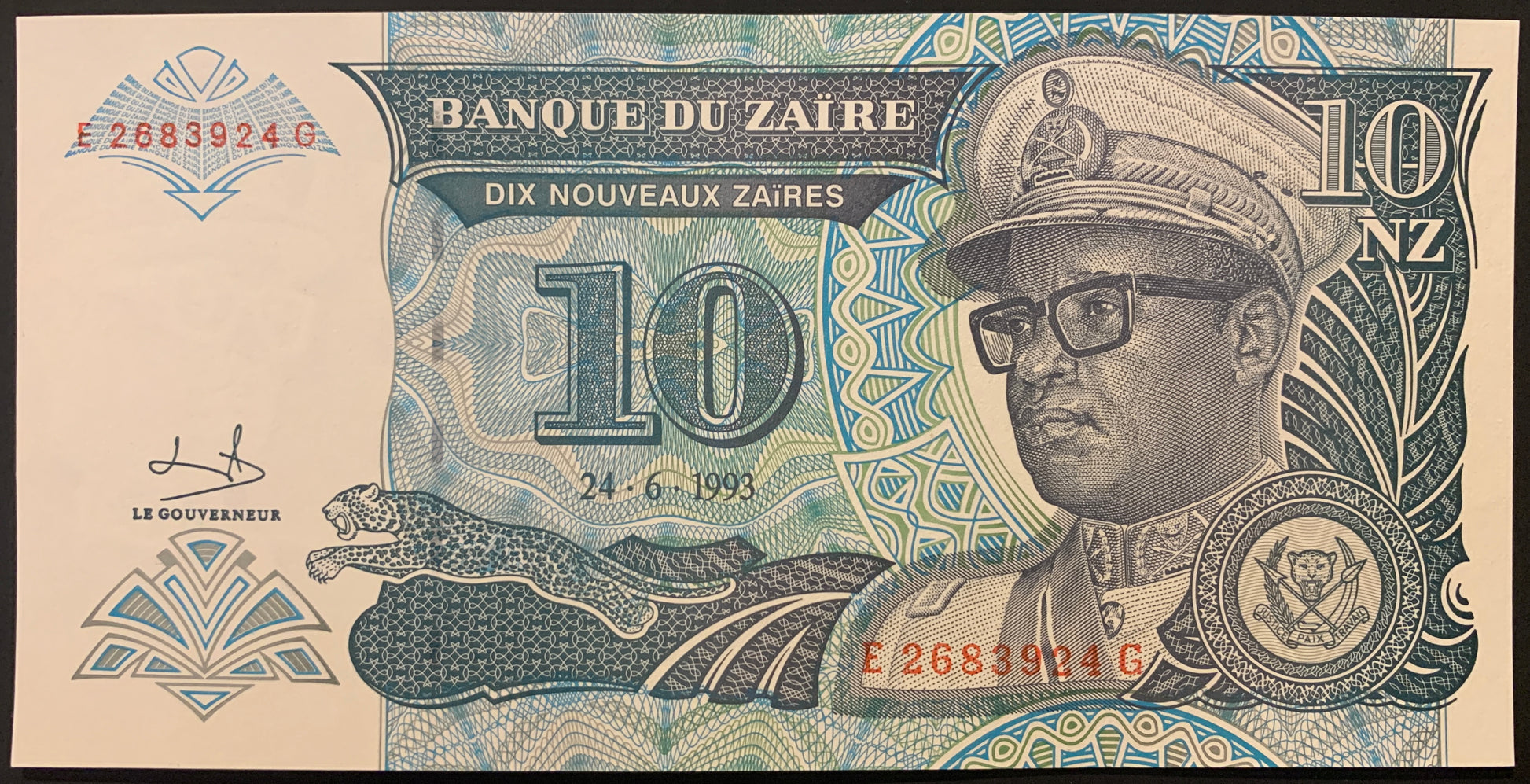 10 Nouveaux Zaïres 1993 P-55 colelctible banknote front with portrait of Mobutu Sese Seko and leaping leopard