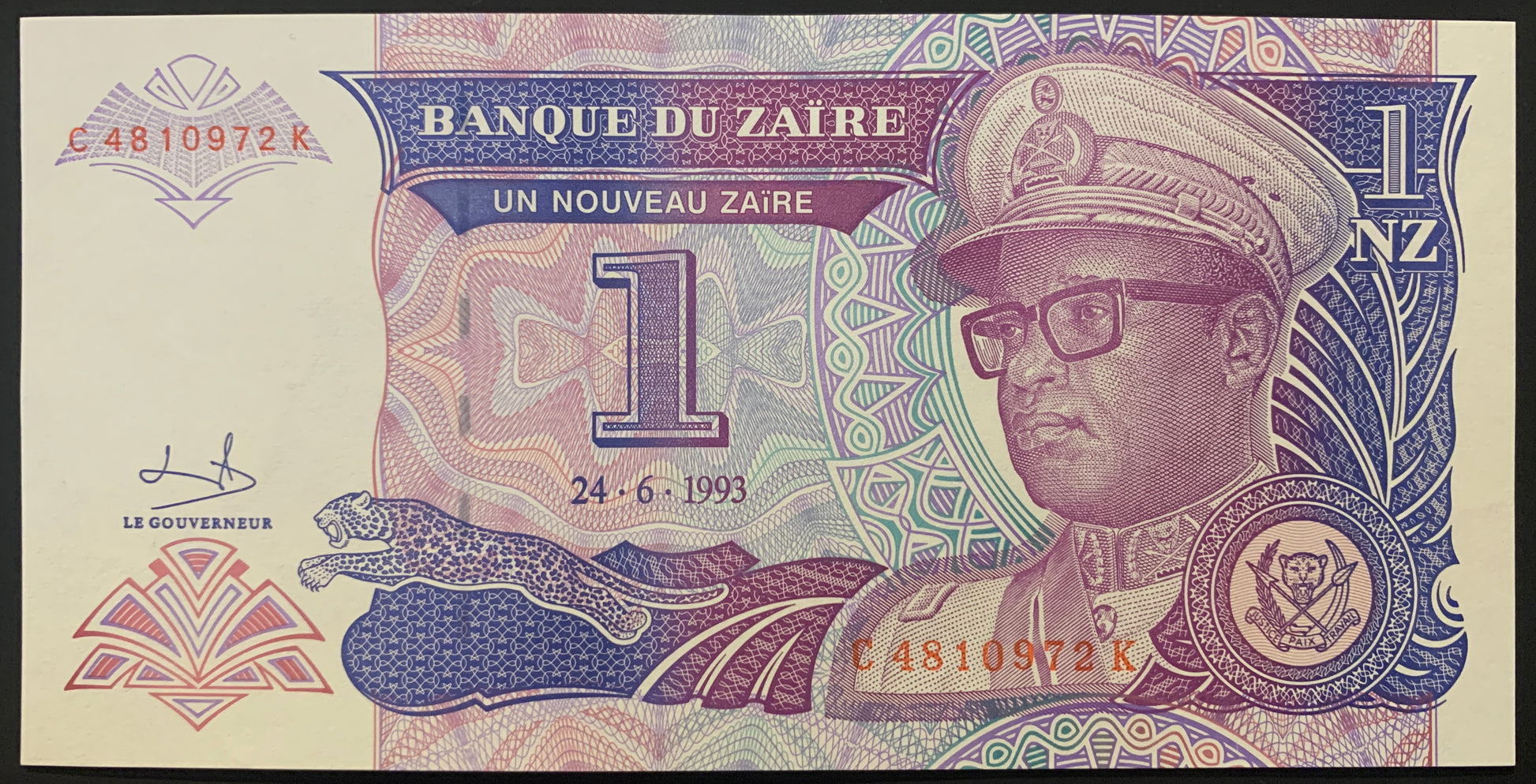 Zaire 1 Nouveau Zaïre 1993 P-52 collectible banknote front with portrait of Mobutu Sese Seko and leabing leopard